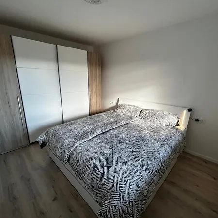 Halalovka Apartment